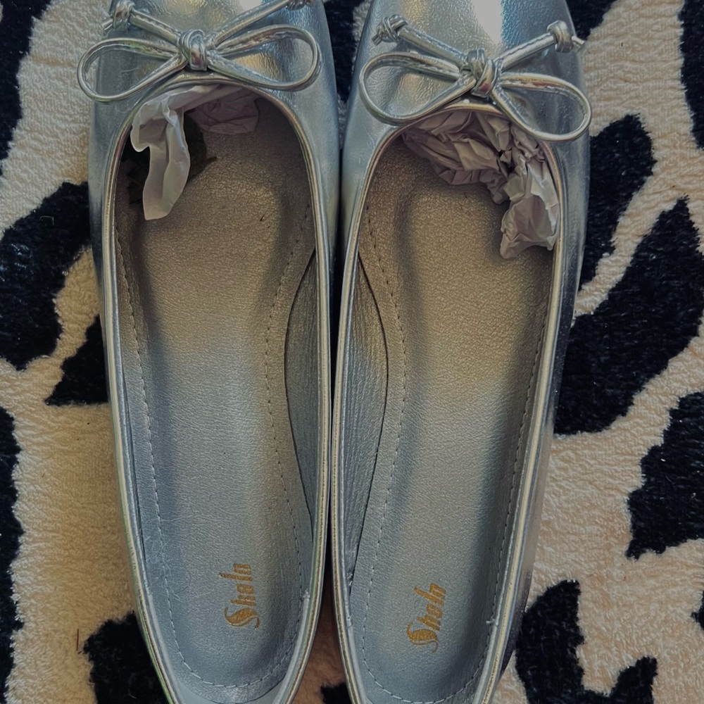 SHEIN Metallic Silver Flats with Bow